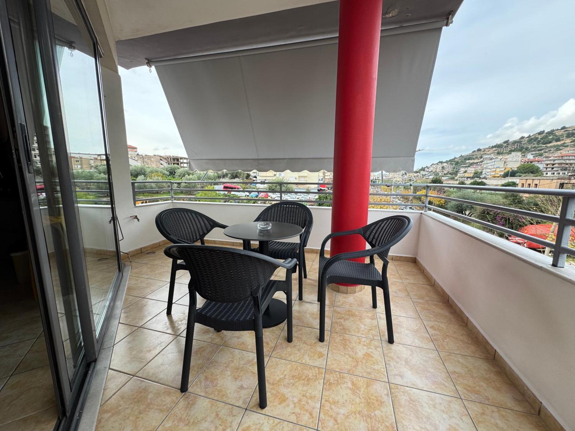 Flora Apartments Sarandë Exterior foto